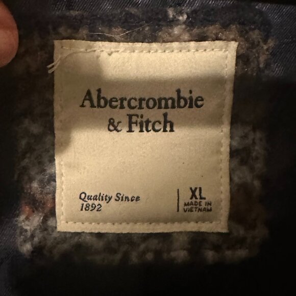 A&F Faux Wool Jacket - Picture 4 of 4